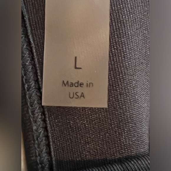 Like New KORAL by Ilana Kugel Submerge Sports Tank Athletic Top | Black | Large - Picture 11 of 17